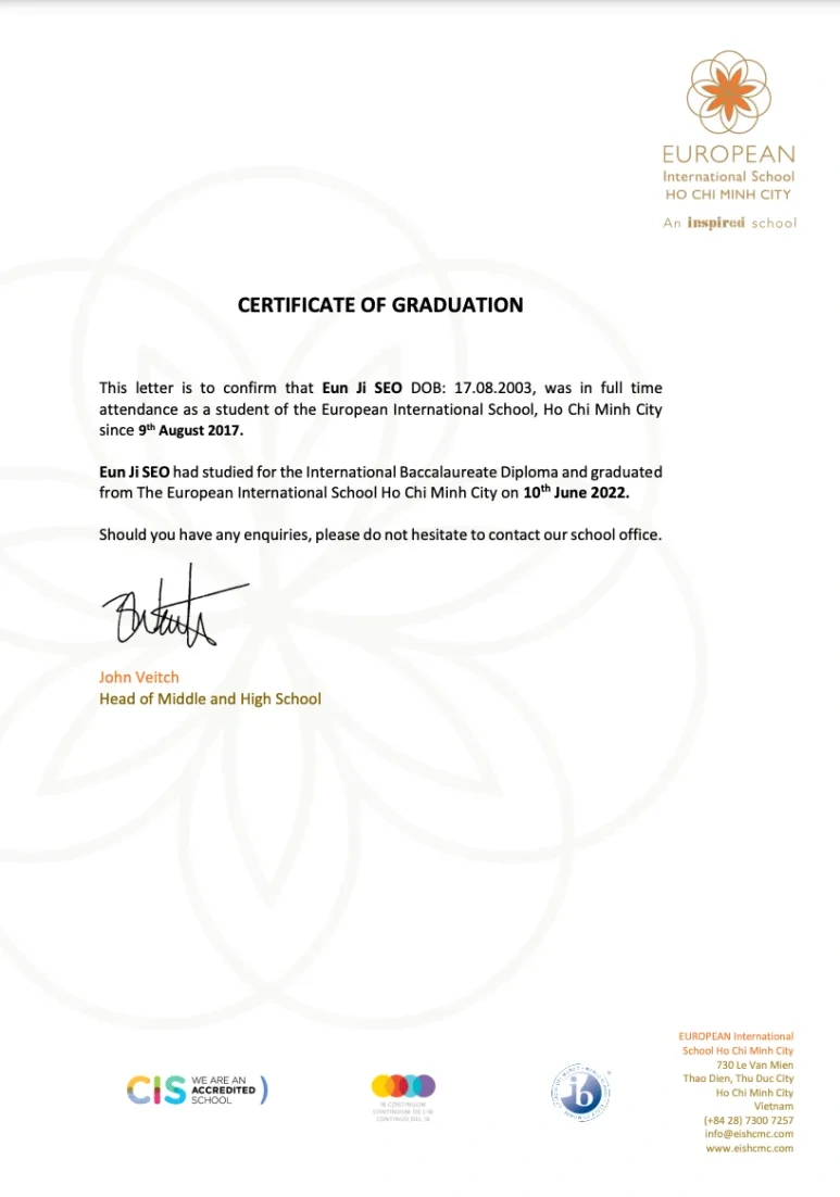 International school graduation certificate supporting the tutor profile